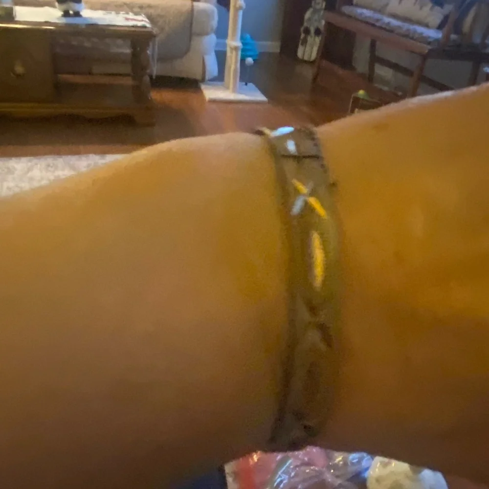 Source Unknown Gold Bracelet - Picture 7 of 8
